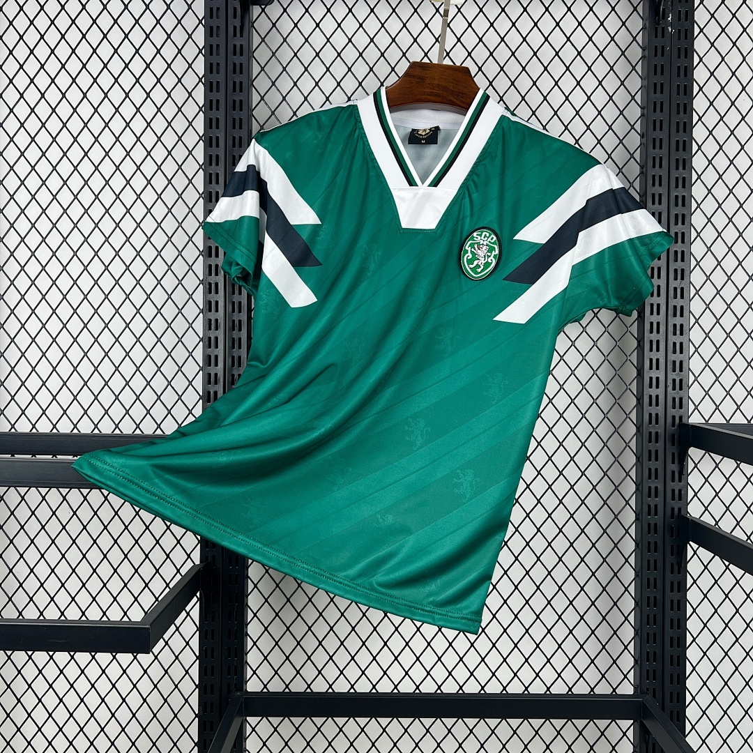 Mens Sporting CP 2025/26 Special Retro Jersey Small size 2 1