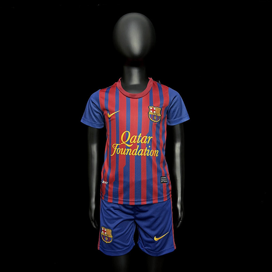 Retro Barcelona 11/12 home kids 16-28