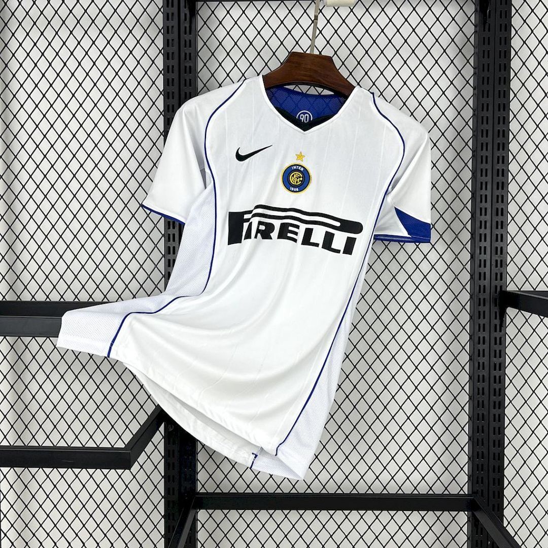 Inter Milan 2004/05 Away Retro Jersey