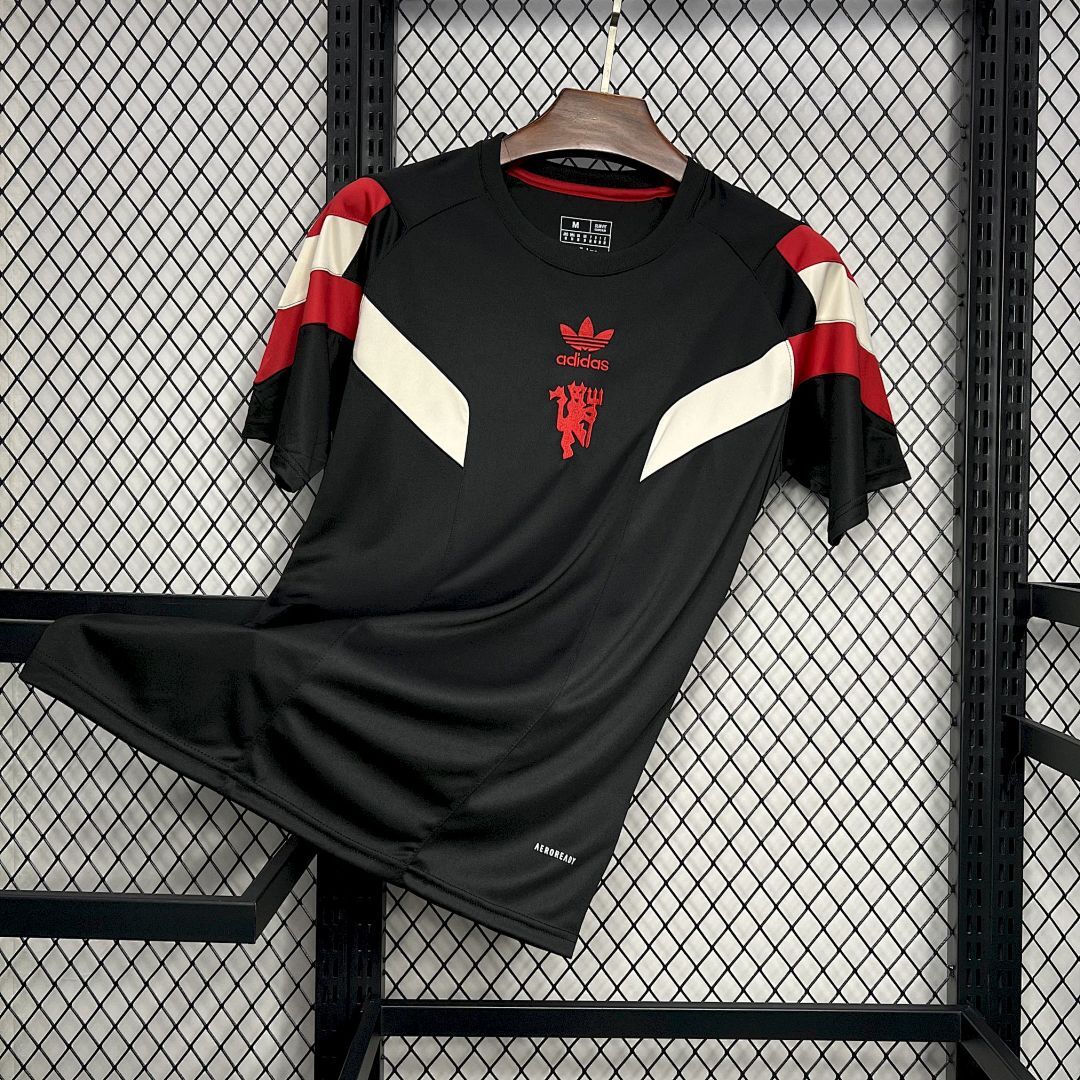 Manchester United 2024/25 Originals Tee Black Jersey S-2XL
