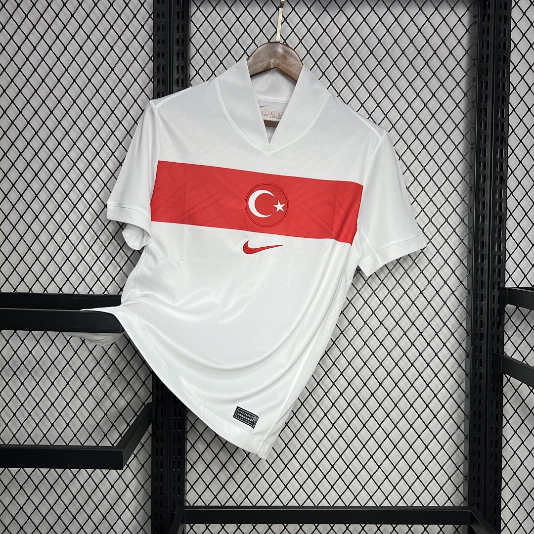 Turkiye 2024/25 Euro Home Jersey