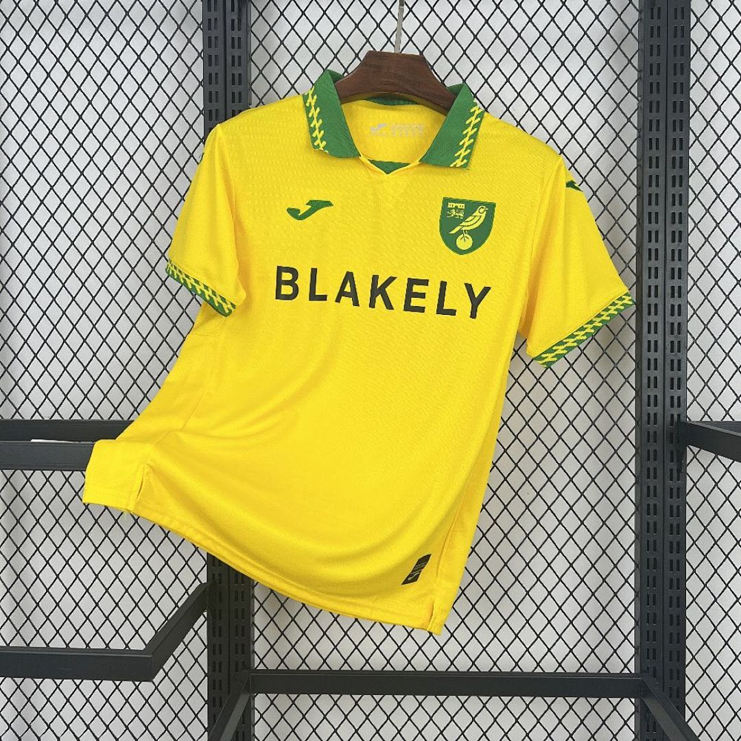 Norwich City FC 2025/26 Home Jersey