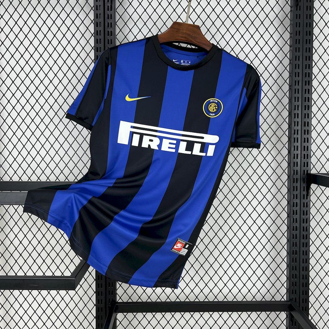 Inter Milan 1999/00 Home Retro Jersey