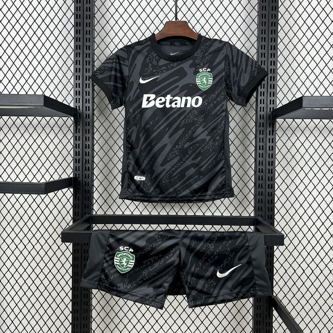 Sporting CP 2025/26 Black Goalkeeper Kids Kit
