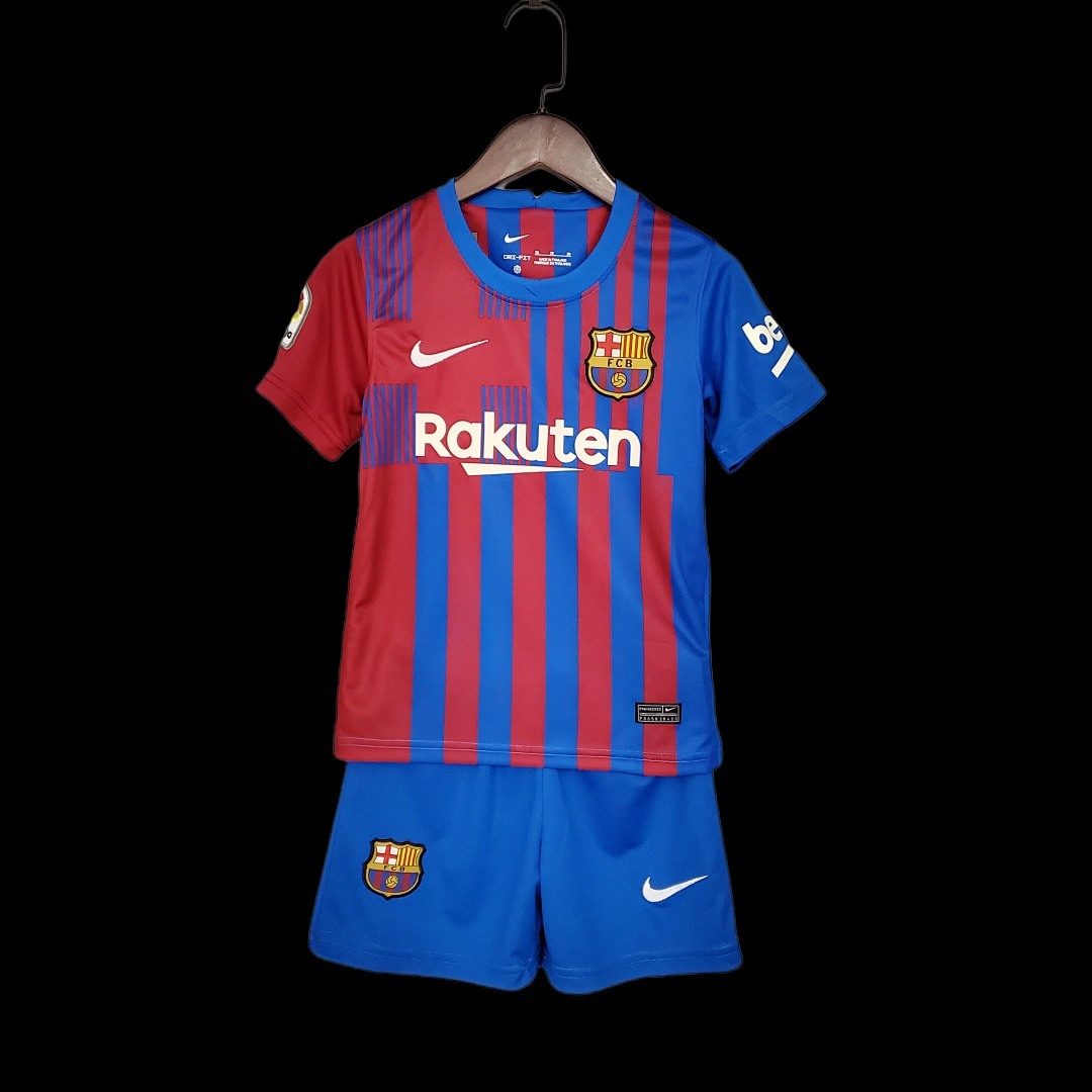 21-22 kids Barcelona home size:16-28