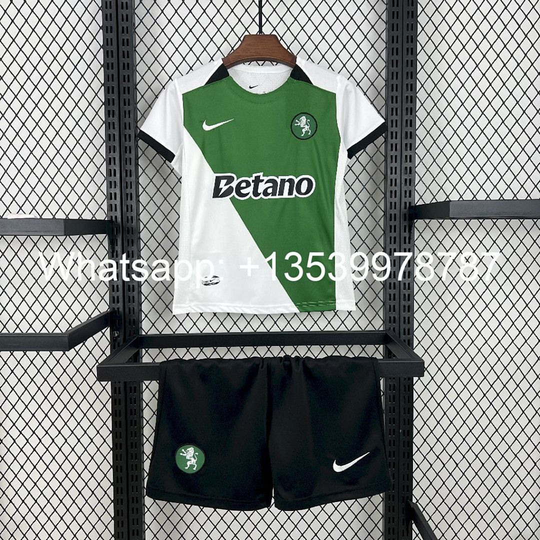 Sporting CP 2024/25 Stromp Kids Kit