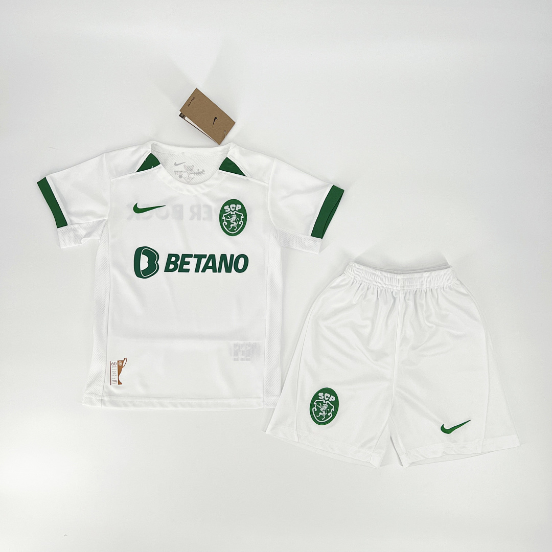 Sporting CP 2024/25 Souvenir Kids Kit 16-28