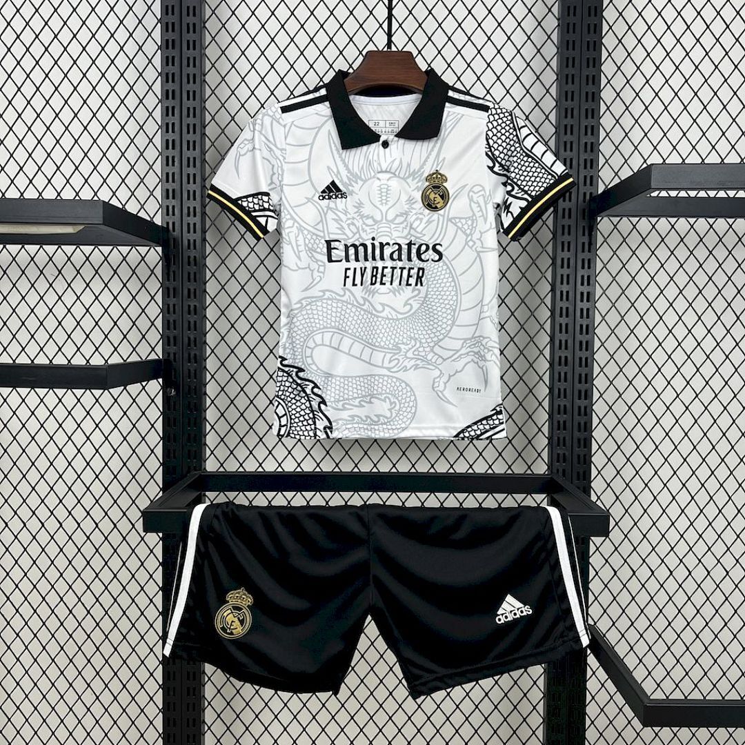 Real Madrid 2022/23 Dragon Kids Kit