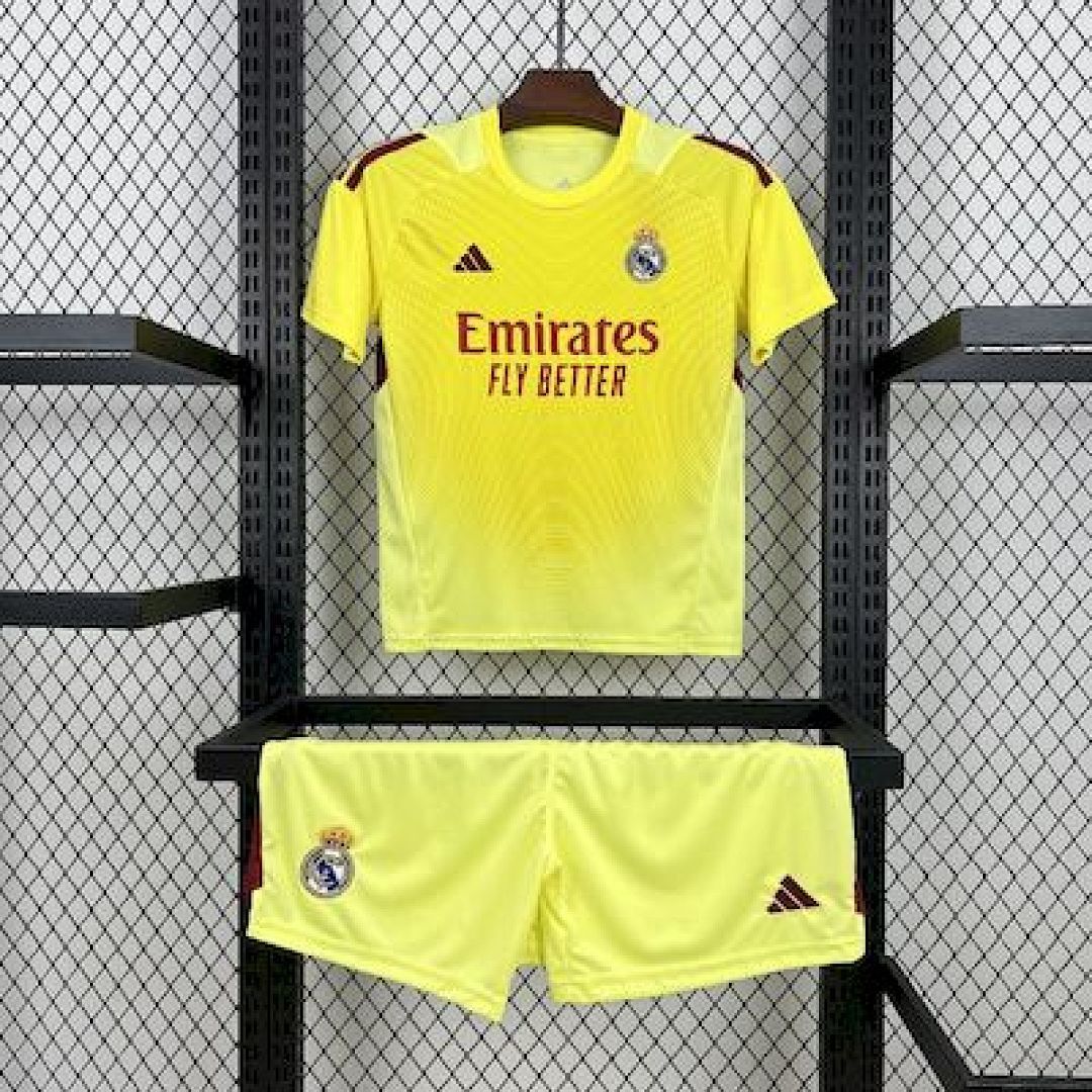 Real Madrid 2025/26 Yellow Goalkeeper Kids Kit