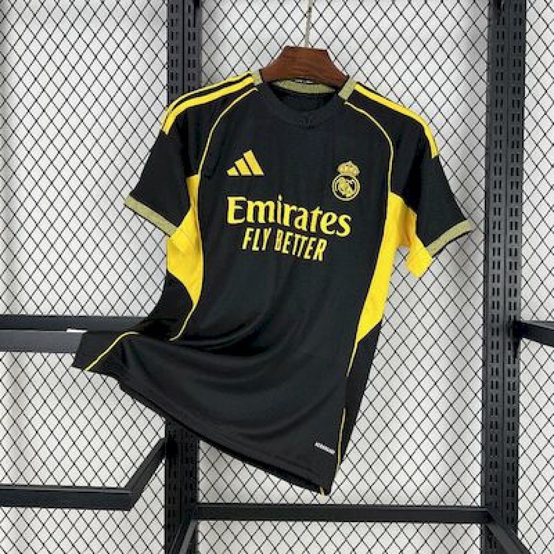 Real Madrid 2025/26 Black and yellow special edition Jersey