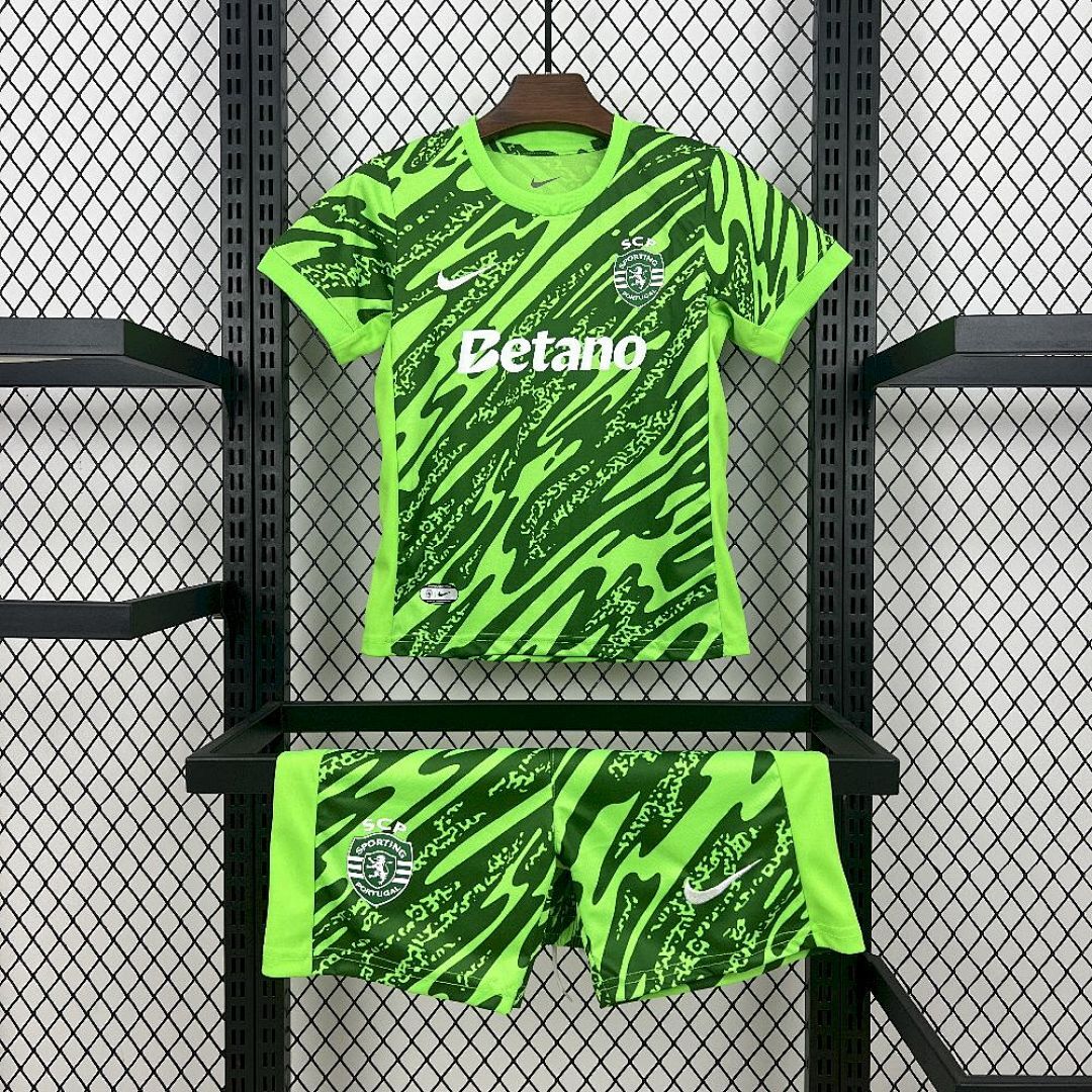 Sporting CP 2025/26 Green Goalkeeper Kids Kit
