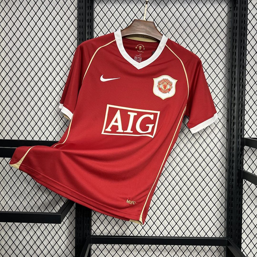 Manchester United 2006/07 Home Retro Jersey